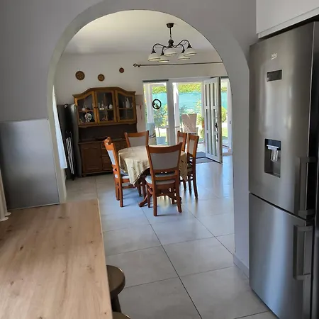 Сasa de vacaciones Platán Ház Révfülöp